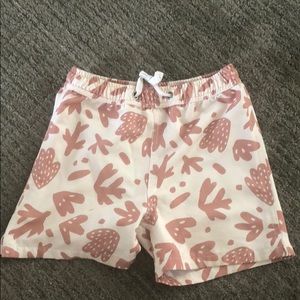 Rylee and Cru boys swimsuit bottoms 6-7Y